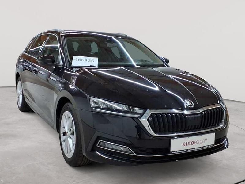 Gebraucht Skoda Octavia Style 150 PS (110 kW) 2021 Blackmagic perleffekt Kombi