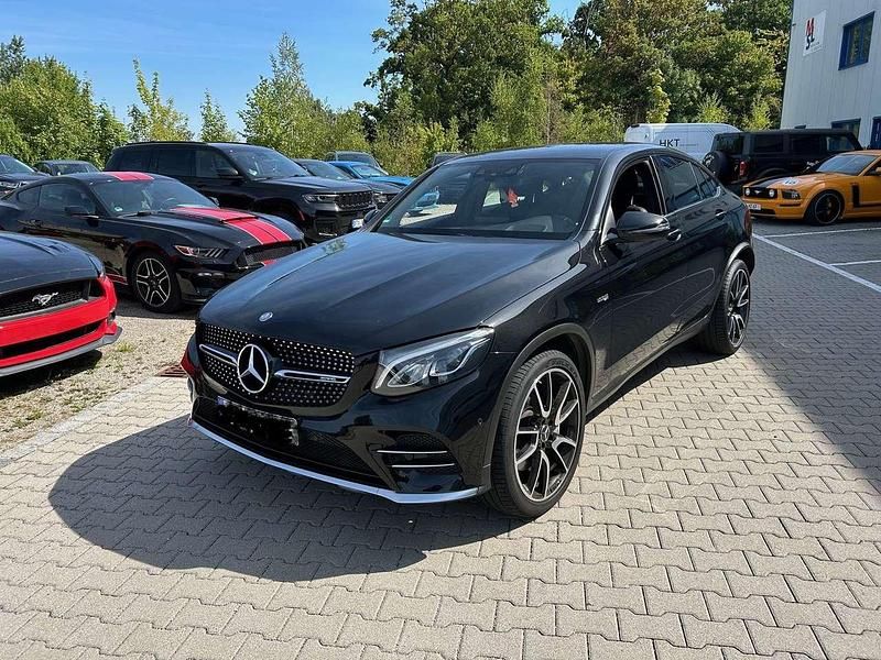 Schwarz Gebraucht 2017 Mercedes GLC43 AMG AMG SUV | 41.900 € (Teuer) - Bild 1/4