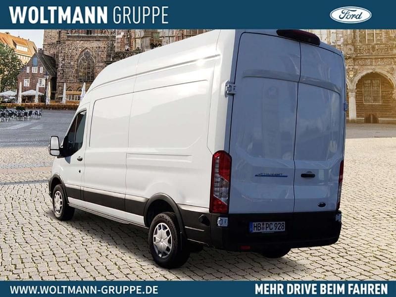 Gebraucht Ford Transit Trend 135 kW (184 PS) 2023 Frostweiß Van / Kleinbus