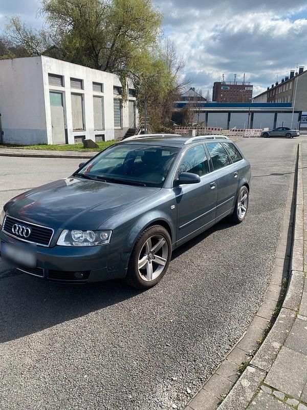 Gebraucht Audi A4 131 PS (96 kW) 2005 Grau Kombi