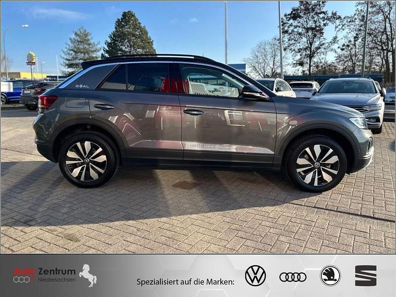 Gebraucht VW T-Roc Goal 150 PS (110 kW) 2025 Indium gray metallic SUV