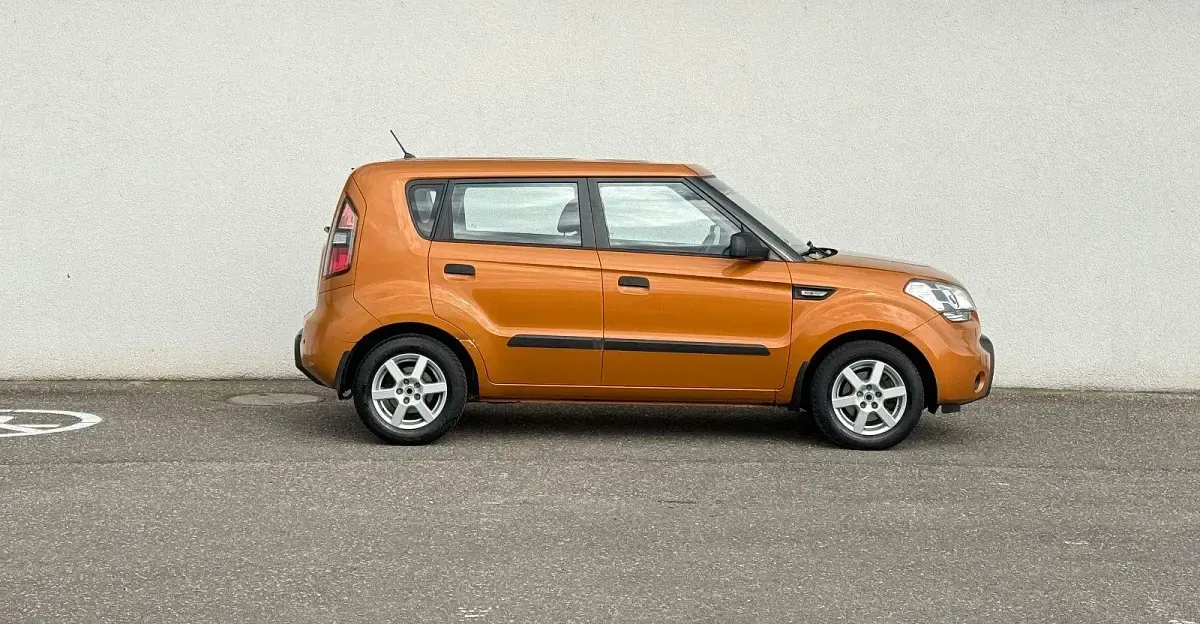 Gebraucht Kia Soul Attract 126 PS (92 kW) 2009 Orange SUV