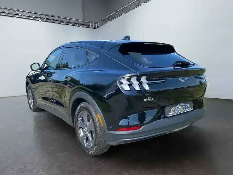 Gebraucht Ford Mustang Mach-E 197 kW (269 PS) 2023 Absolute black SUV