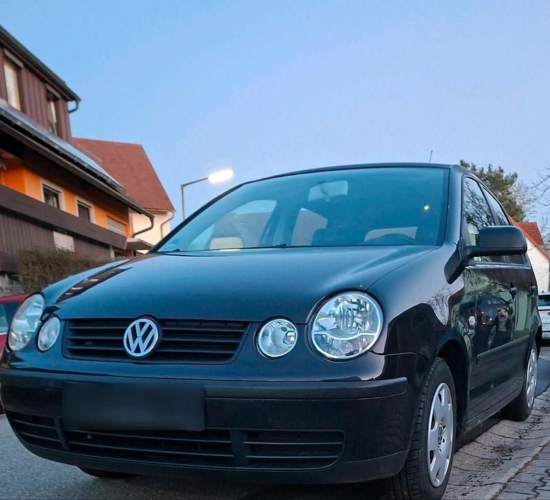 Gebraucht VW Polo 64 PS (47 kW) 2003 Schwarz Kleinwagen