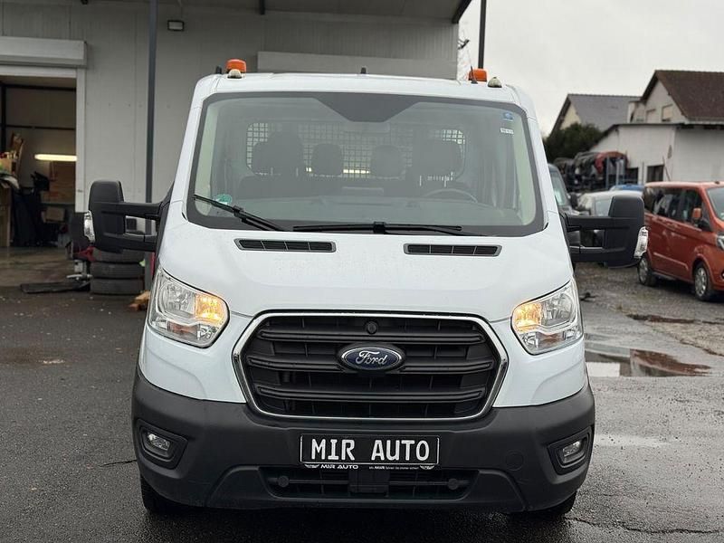 Gebraucht Ford Transit Trend 170 PS (125 kW) 2020 Weiß Van / Kleinbus