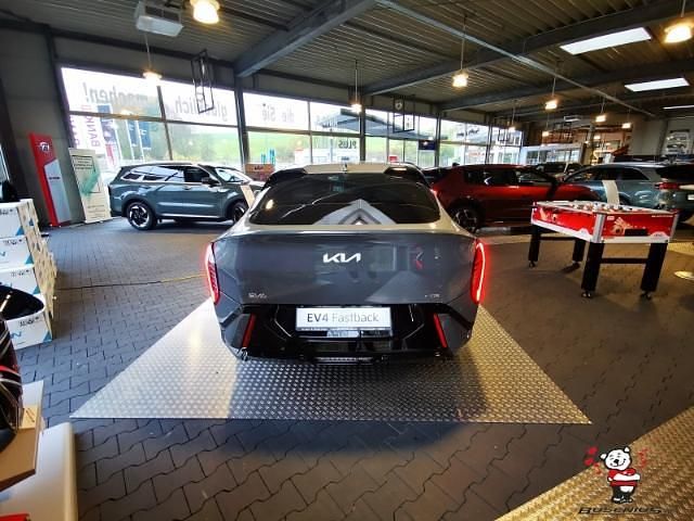 Neu Kia EV4 Comfort 150 kW (204 PS) 2025 Grau Kleinwagen