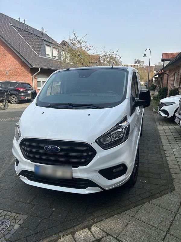 Second-hand Ford Transit Custom 131 CP (96 kW) 2020 Alb Monovolum