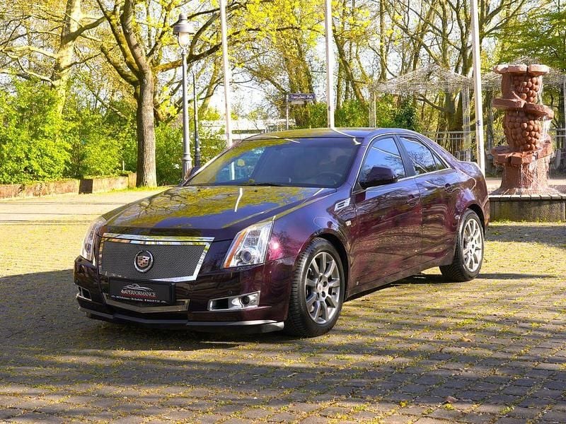 Gebraucht Cadillac CTS 311 PS (228 kW) 2011 Rot Limousine