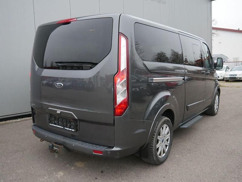 Gebraucht Ford Transit 170 PS (125 kW) 2018 Grau Kombi
