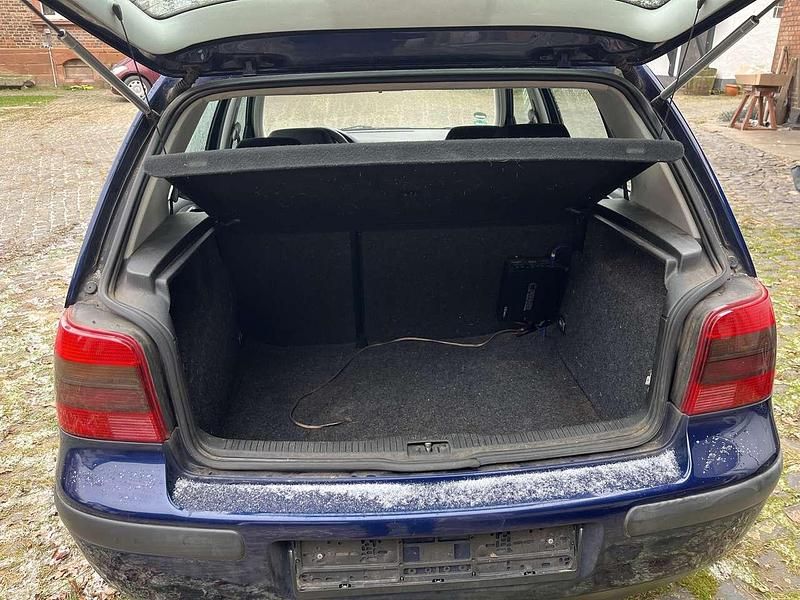 Gebraucht VW Golf IV Comfortline 75 PS (55 kW) 2002 Limousine