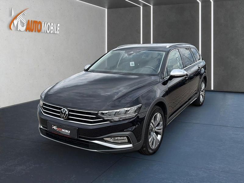 Schwarz Gebraucht 2021 VW Passat Alltrack Kombi | 27.900 € (Superpreis) - Bild 1/4