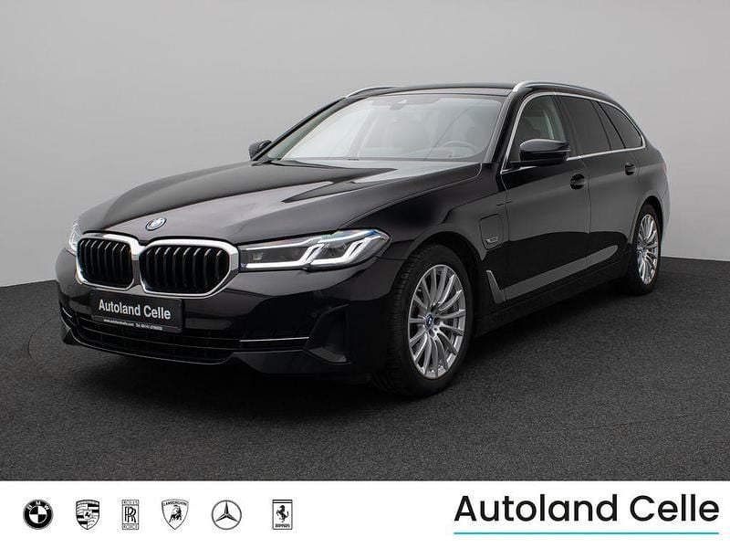 Schwarz Gebraucht 2022 BMW 530e Sport Line Limousine | 27.999 € (Guter Preis) - Bild 1/4