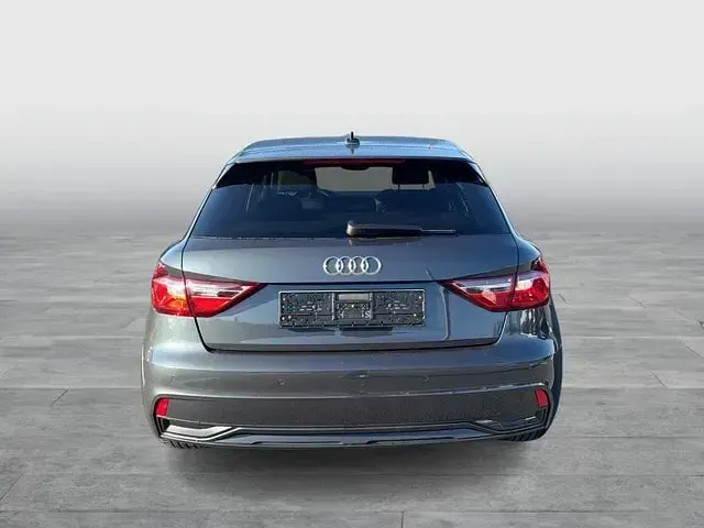 Gebraucht Audi A1 Sportback Advanced 116 PS (85 kW) 2025 Grau Kleinwagen