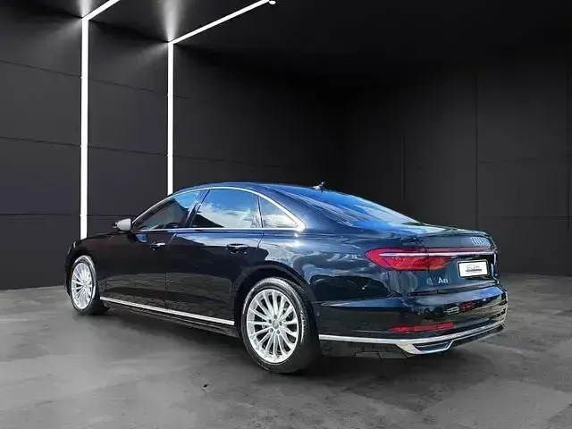 Second-hand Audi A8 Ambiente 294 CP (216 kW) 2020 Negru Berlinǎ