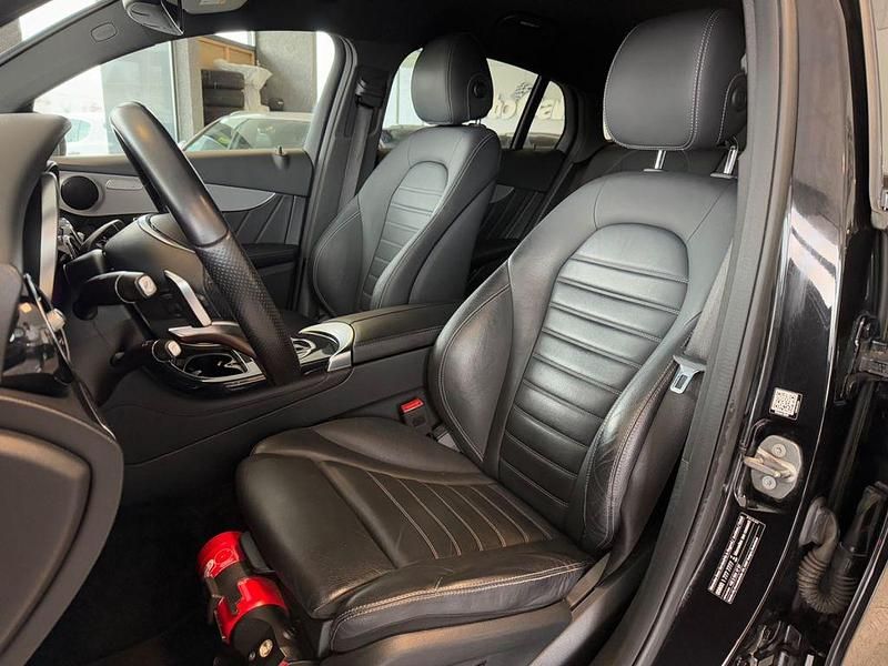 Gebraucht Mercedes GLC220 AMG 170 PS (125 kW) 2019 Obsidianschwarz  metalliclack (metallic) Coupé