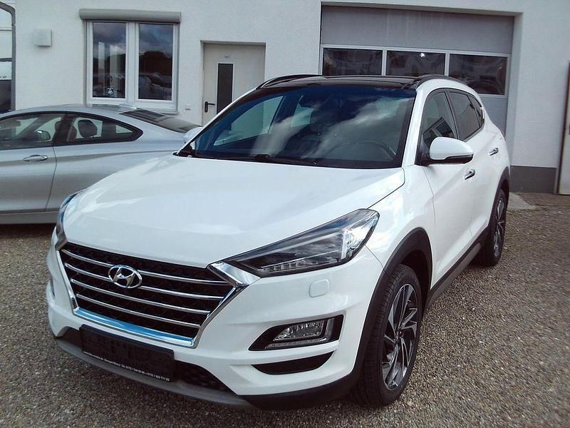 Weiß Gebraucht 2018 Hyundai Tucson Premium SUV | 18.999 € (Fairer Preis) - Bild 1/4