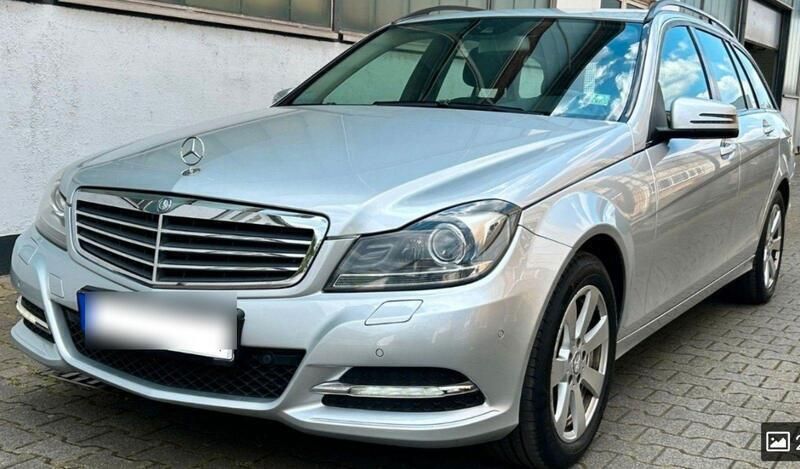 Silber Gebraucht 2011 Mercedes C200 Elegance Kombi | 7.199 € (Superpreis) - Bild 1/4