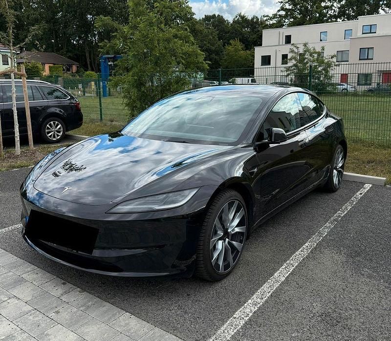 Gebraucht Tesla Model 3 Long Range AWD 366 kW (498 PS) 2024 Schwarz Limousine