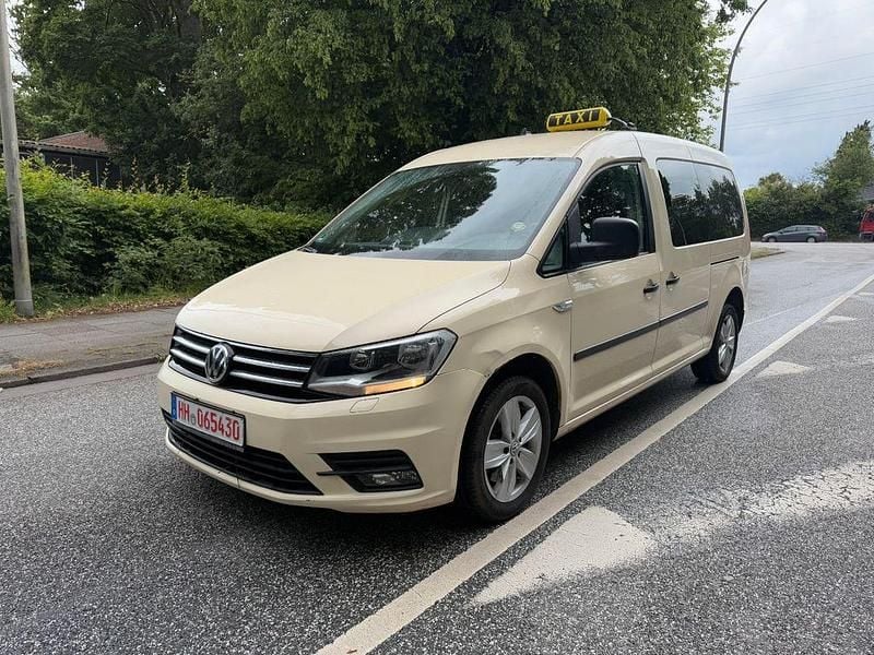 Beige Gebraucht 2017 VW Caddy Maxi Van / Kleinbus | 5.190 € (Superpreis) - Bild 1/4
