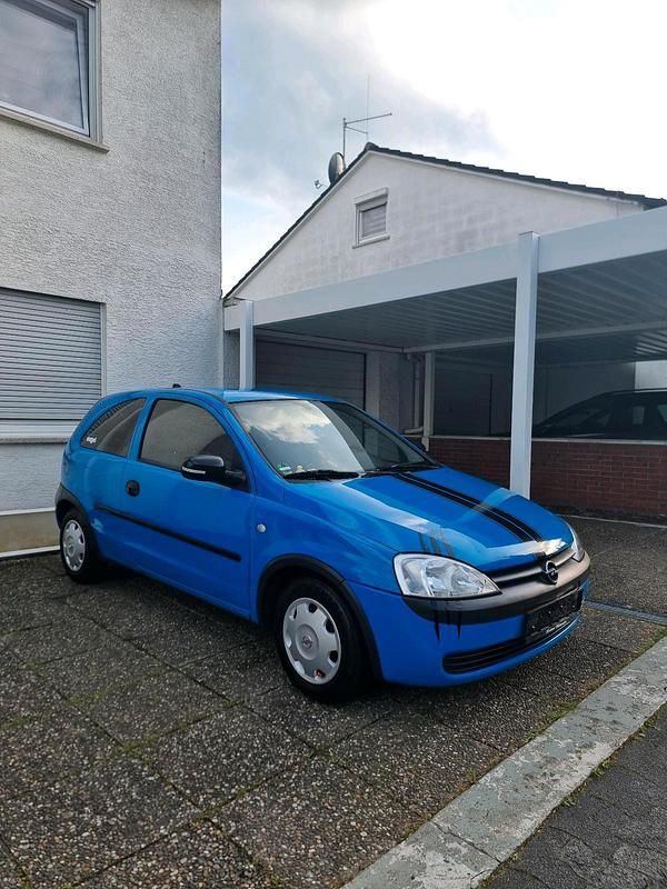 Blau Gebraucht 2002 Opel Corsa Kleinwagen | 950 € (Fairer Preis) - Bild 1/4
