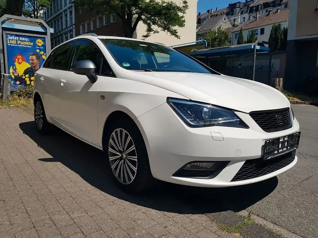 Gebraucht Seat Ibiza CONNECT 90 PS (66 kW) 2016 Weiß Limousine