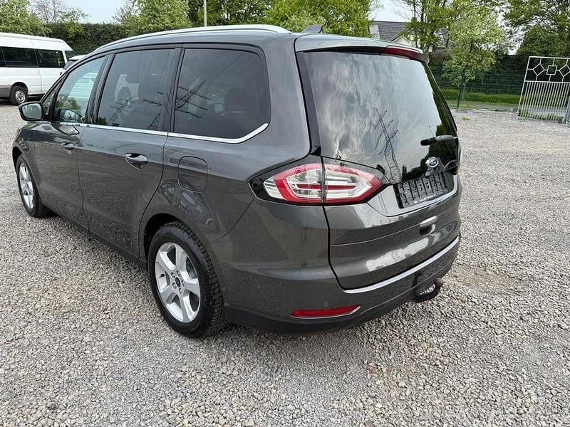 Gebraucht Ford Galaxy Titanium 150 PS (110 kW) 2021 Grau Van / Kleinbus