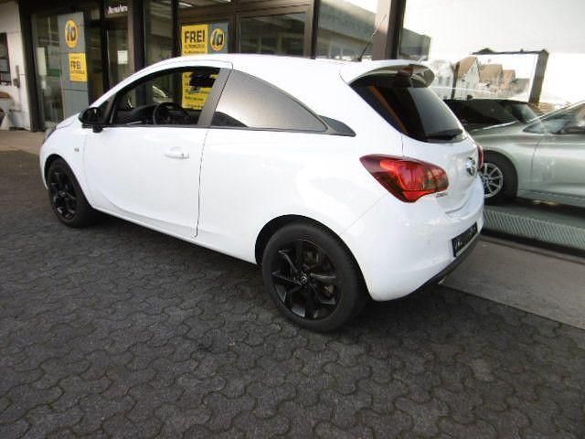 Gebraucht Opel Corsa Color Edition 116 PS (85 kW) 2016 Weiß Kleinwagen