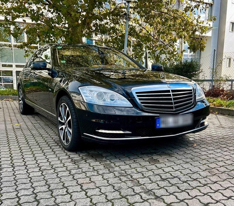 Schwarz Gebraucht 2012 Mercedes S350 Limousine | 13.000 € (Superpreis) - Bild 1/4