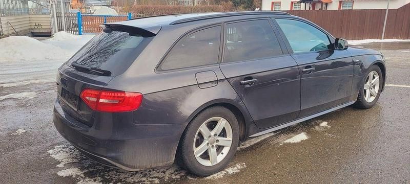 Gebraucht Audi A4 Competition 170 PS (125 kW) 2010 Grau Kombi