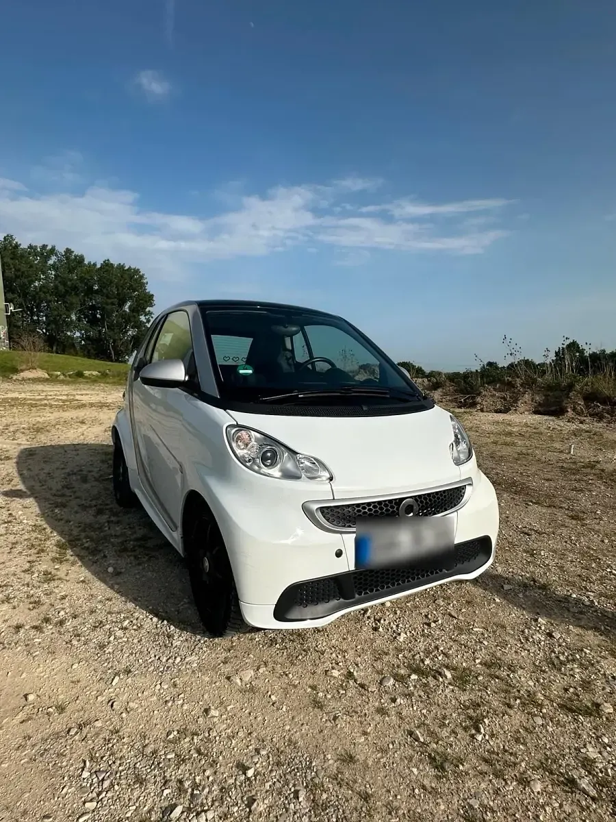 Gebraucht Smart ForTwo Coupé 84 PS (61 kW) 2013 Weiß Coupé