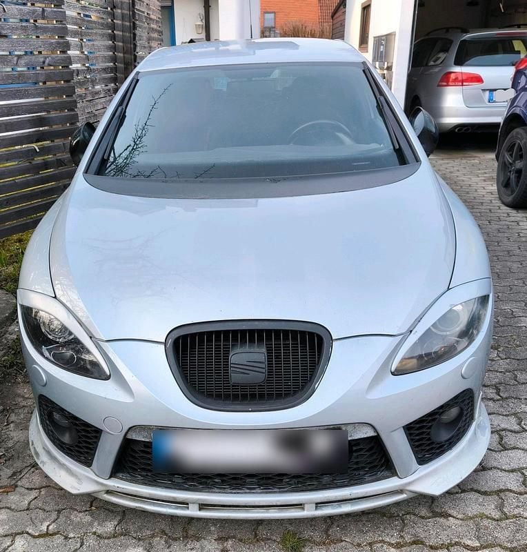 Gebraucht Seat Leon CUPRA 241 PS (177 kW) 2007 Silber Kleinwagen