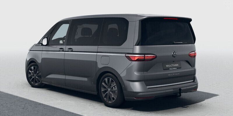 Gebraucht VW T7 Style 245 PS (180 kW) 2022 Grau Van