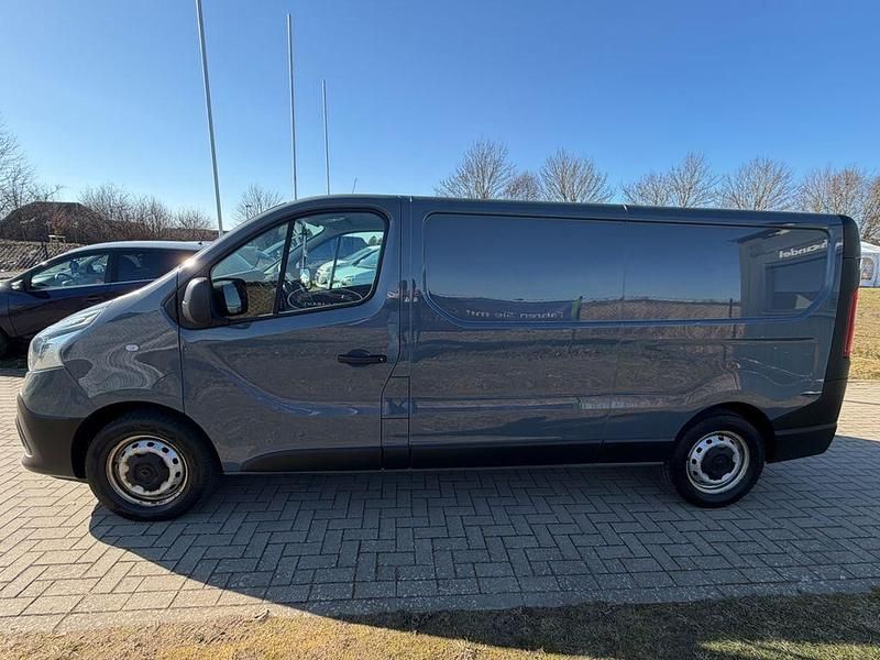 Gebraucht Renault Trafic Komfort 120 PS (88 kW) 2021 Grau Van / Kleinbus