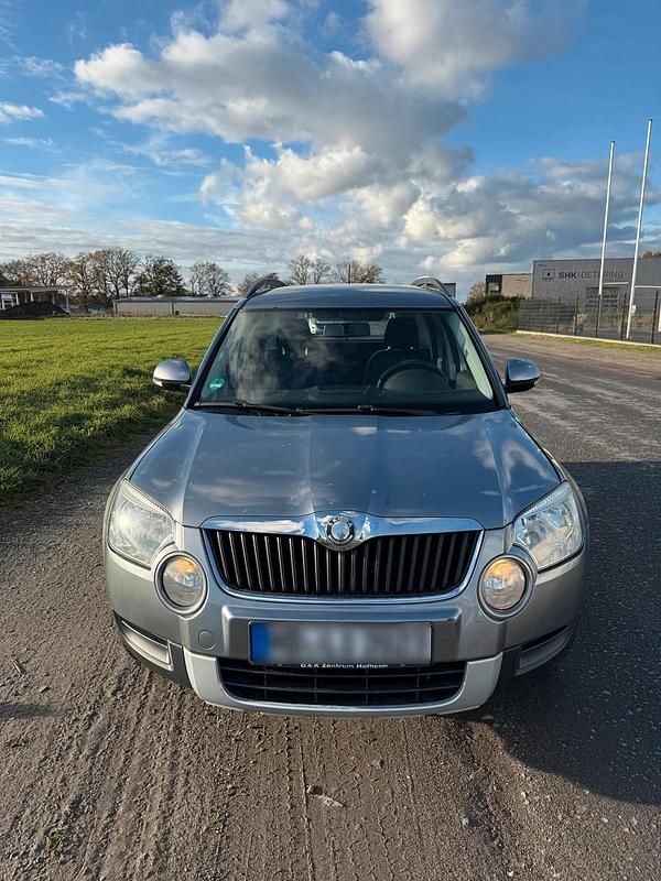 Gebraucht Skoda Yeti 105 PS (77 kW) 2009 Grau SUV
