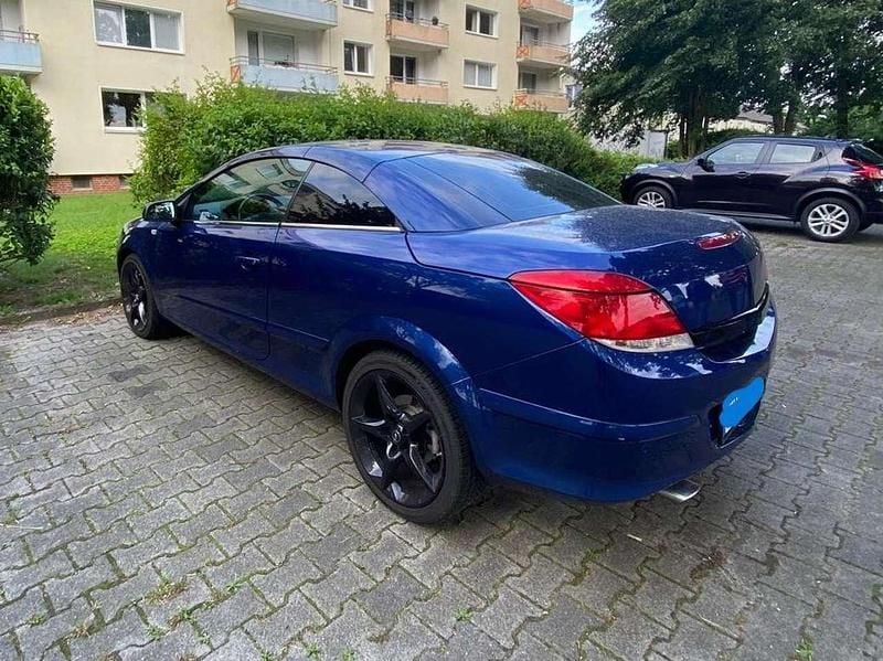 Gebraucht Opel Astra Cabriolet Cosmo 140 PS (102 kW) 2006 Blau Cabrio