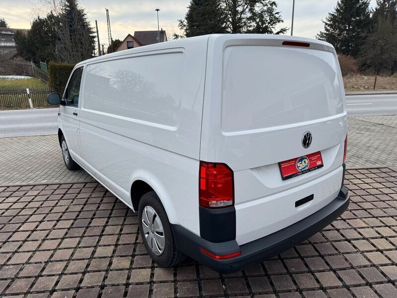 Gebraucht VW T6.1 150 PS (110 kW) 2021 Candyweiß Van