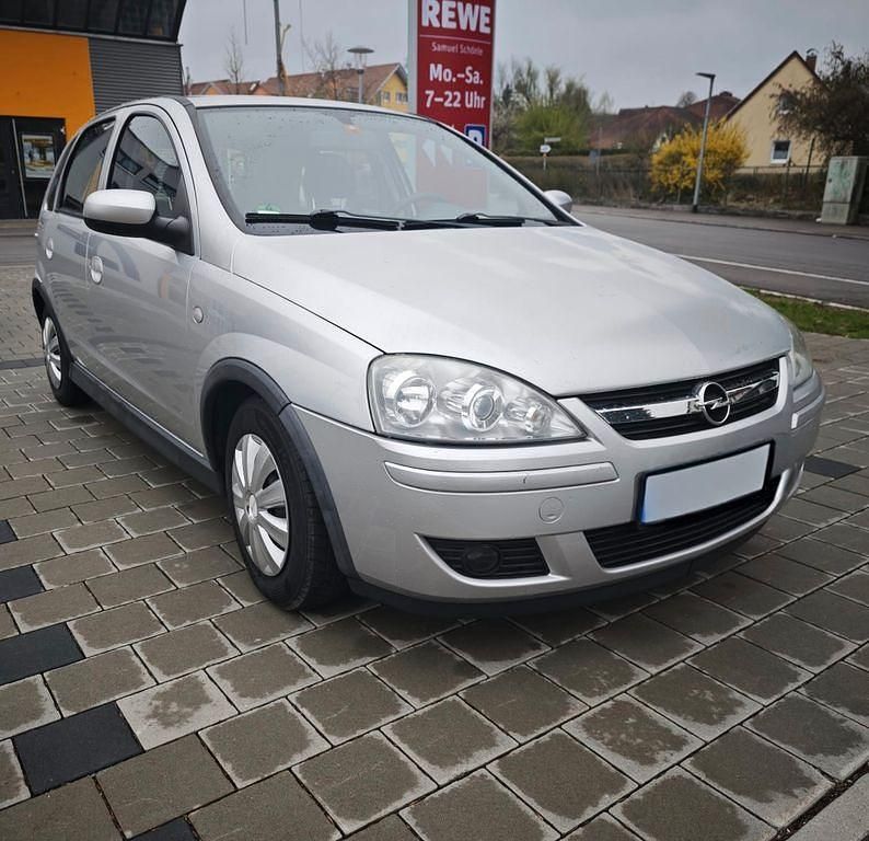 Second-hand Opel Corsa 80 CP (58 kW) 2006 Argintiu Hatchback