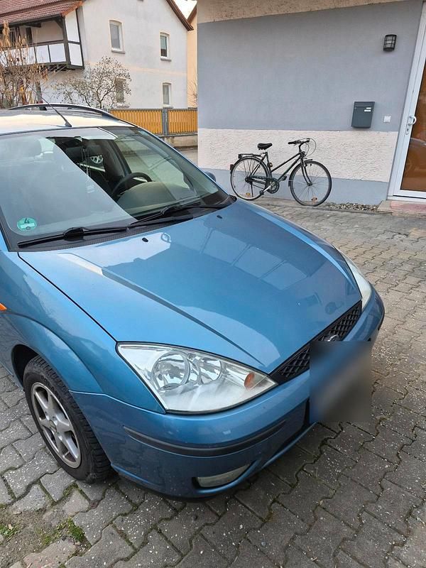 Gebraucht Ford Focus 101 PS (74 kW) 2003 Blau Kombi