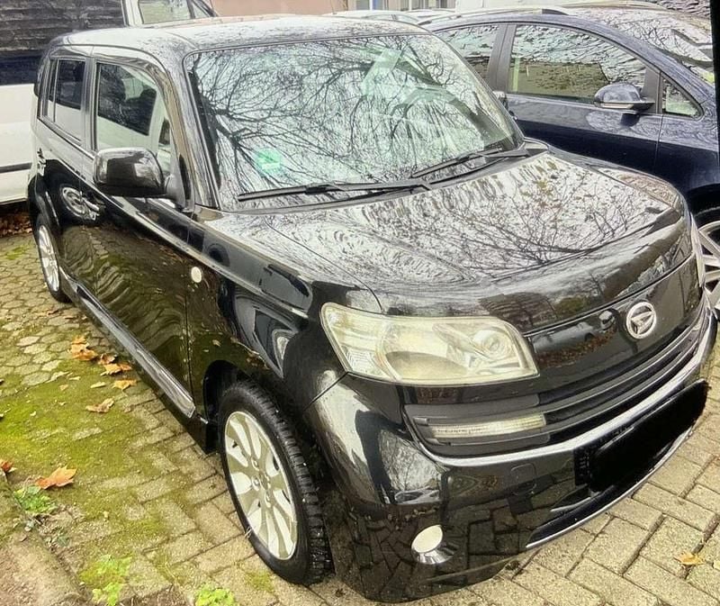 Gebraucht Daihatsu Materia 103 PS (75 kW) 2008 Schwarz Van / Kleinbus