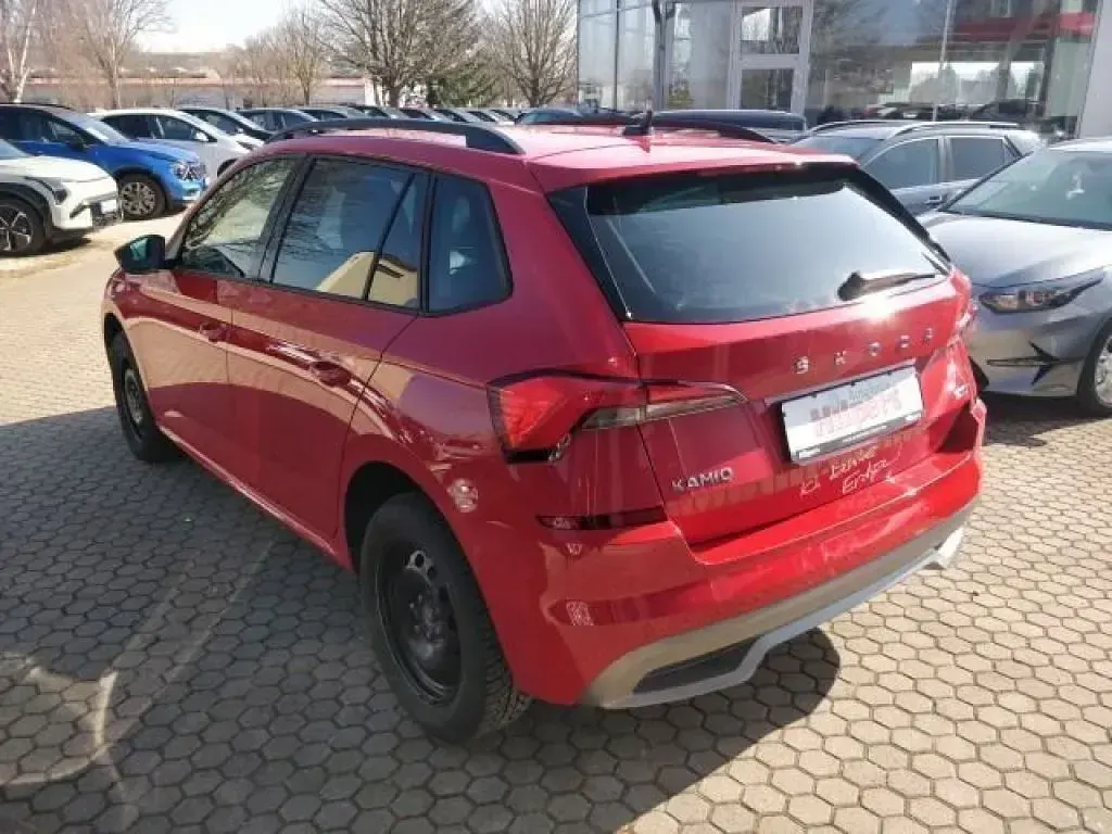 Gebraucht Skoda Kamiq Clever 90 PS (66 kW) 2021 Corridarot SUV