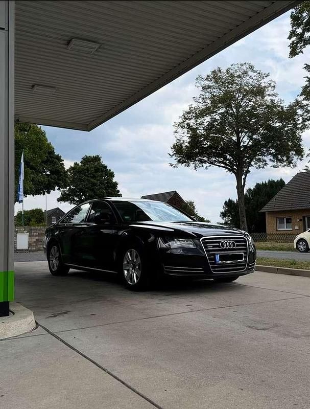 Gebraucht 2011 Audi A8L Limousine | 18.000 € (Superpreis) - Bild 1/4
