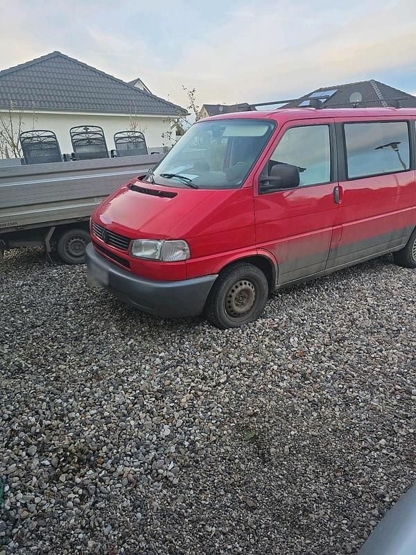 Gebraucht VW T4 68 PS (50 kW) 1996 Rot Van