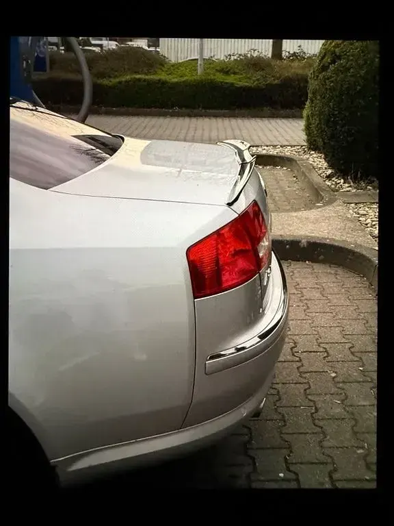 Gebraucht Audi A8L Sport 334 PS (245 kW) 2005 Silber Limousine