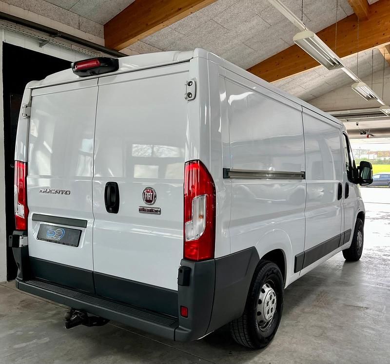 Gebraucht Fiat Ducato 131 PS (96 kW) 2017 Weiß Van