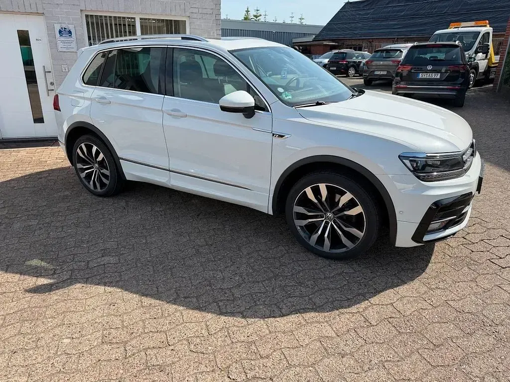 Gebraucht VW Tiguan Highline 220 PS (161 kW) 2018 Weiß SUV