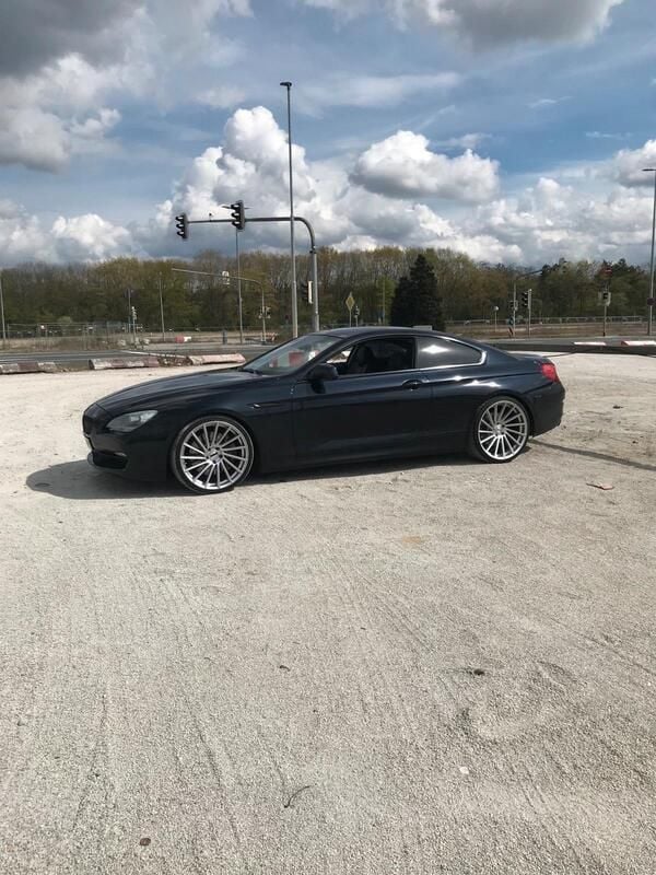 Blau Gebraucht 2011 BMW 650 Performance Coupé | 19.990 € - Bild 1/4