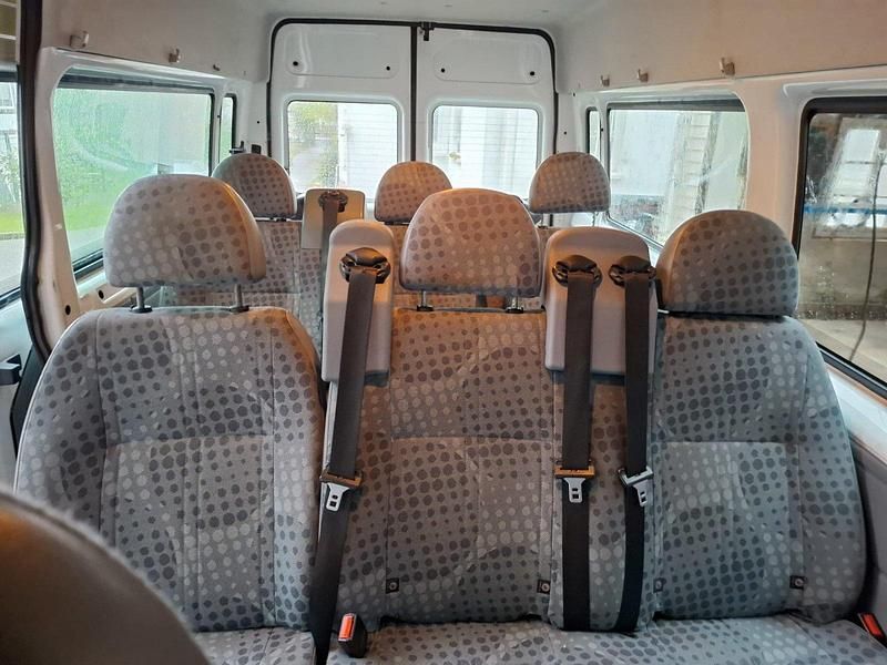 Second-hand Ford Transit 85 CP (62 kW) 2009 Monovolum