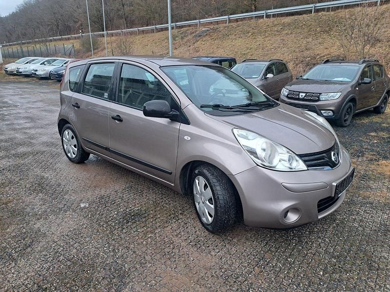 Gebraucht Nissan Note Visia 88 PS (64 kW) 2009 Braun Kleinwagen