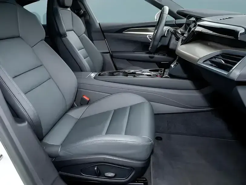 Gebraucht Audi e-tron GT quattro 350 kW (476 PS) 2023 Weiß Limousine