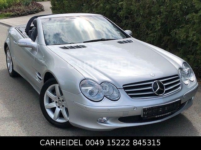 Gebraucht Mercedes SL500 306 PS (225 kW) 2002 Brillantsilber  metalliclack Cabrio